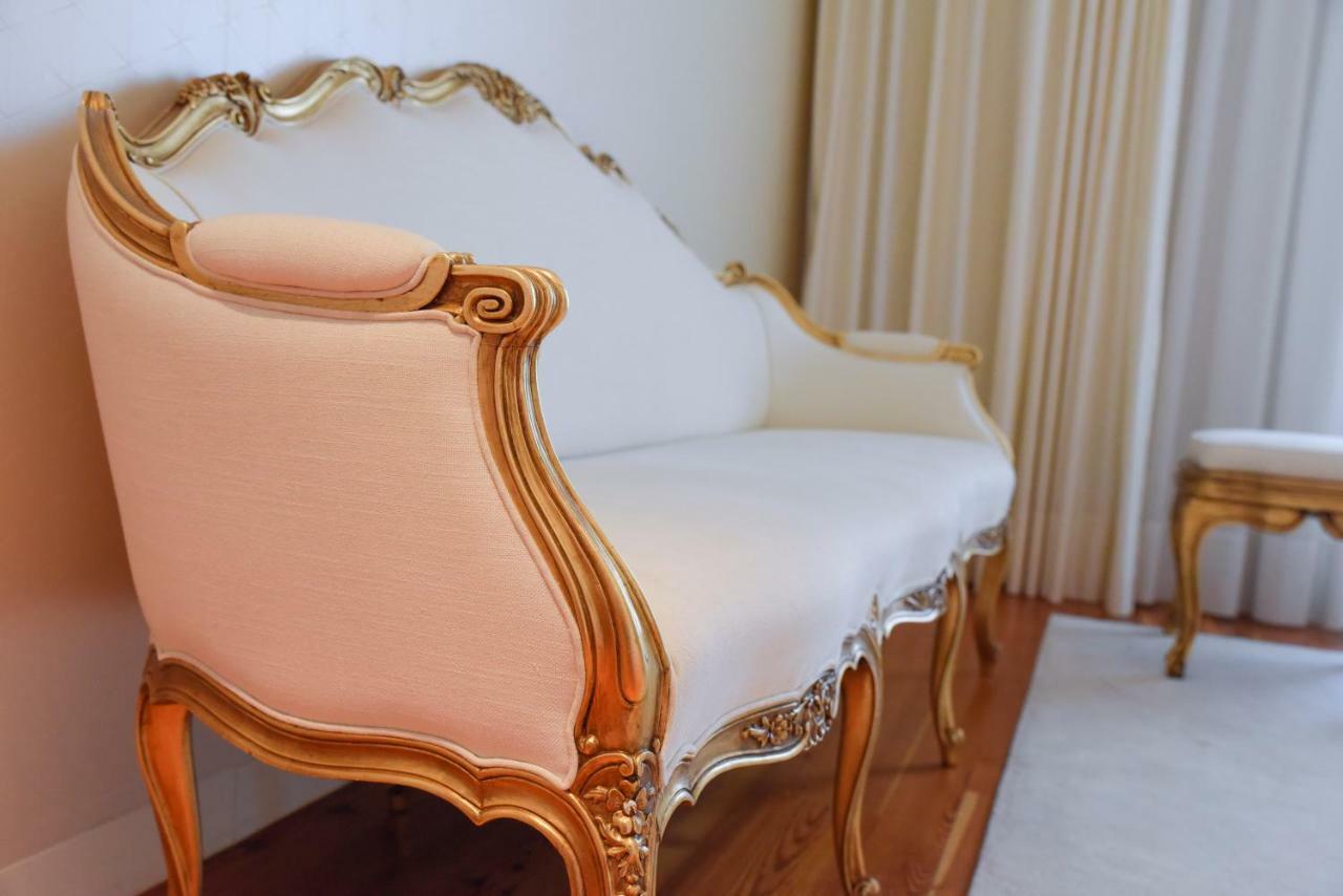Sundial Gardens & Suites 4*