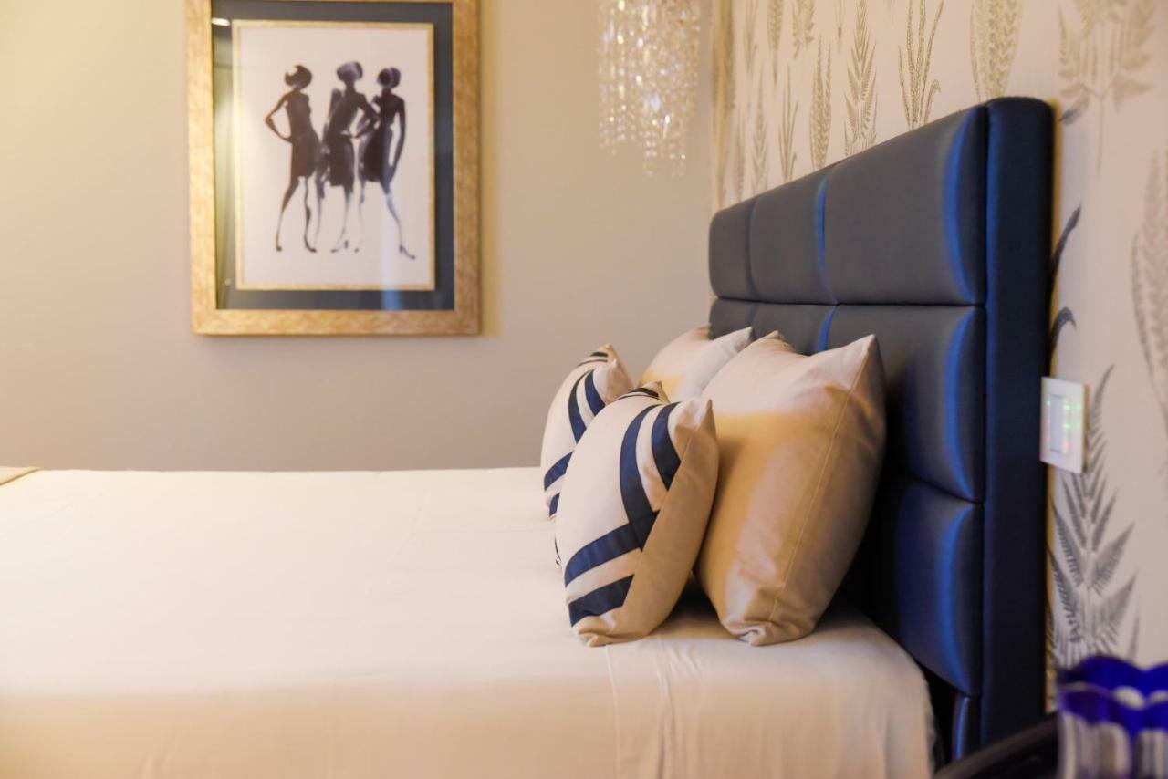 Sundial Gardens & Suites Gasthuis