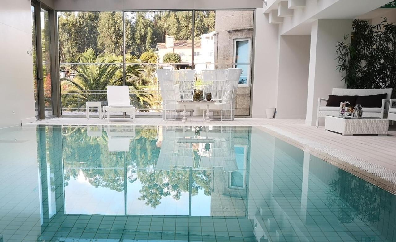 Sundial Gardens & Suites